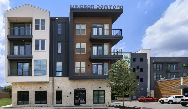 Windsor Commons apartment building
