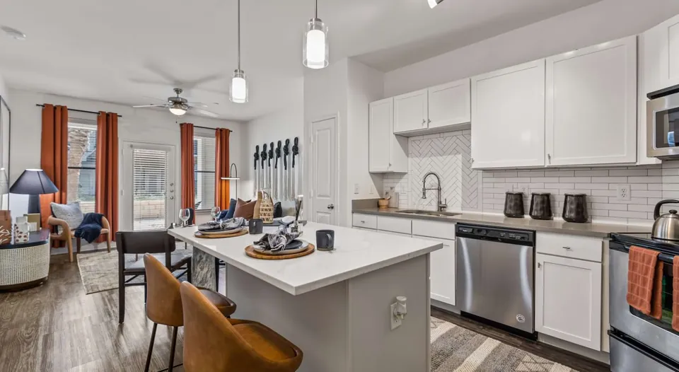 Debut SoCo apartment building