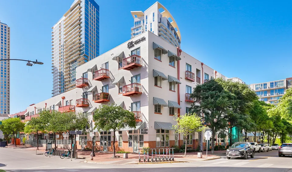 Elle West Ave apartment building