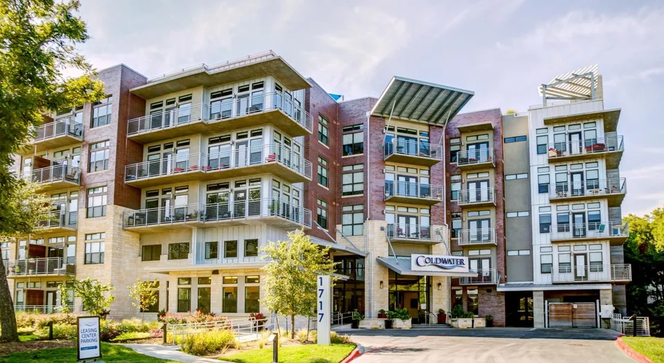 Coldwater Luxury Apartments apartment building