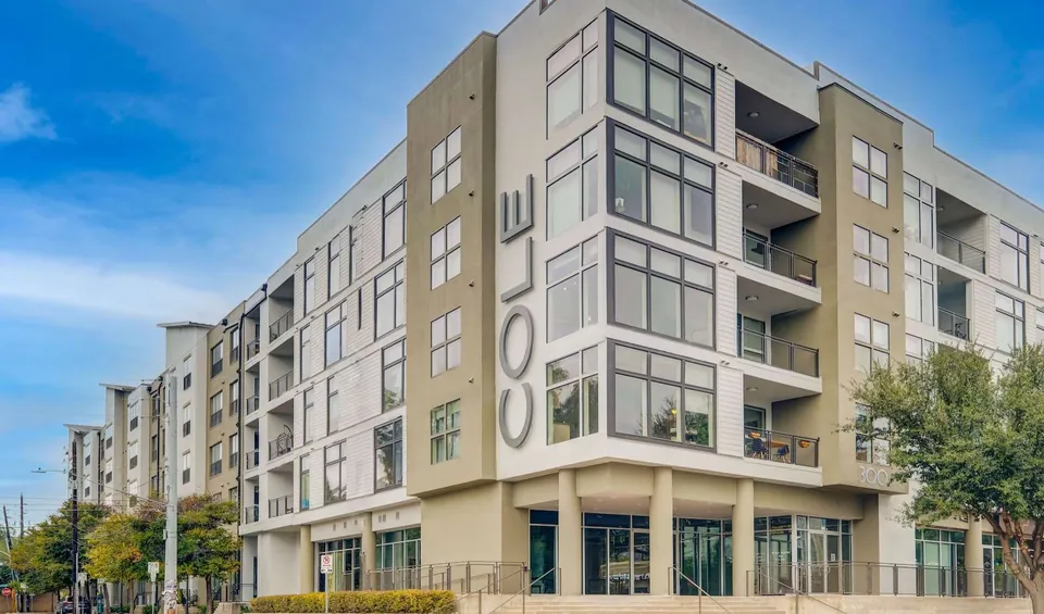 Cole Apartments apartment building